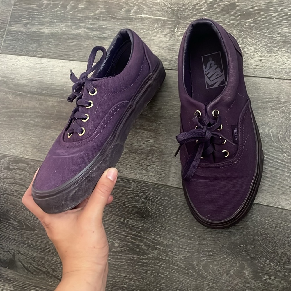 Purple vans - Picture 2 of 3